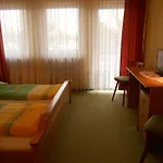 Landgasthof Schutzen ホテル