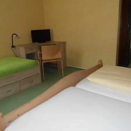 Szálloda Landgasthof Schutzen