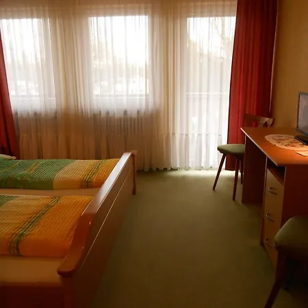 Landgasthof Schutzen Szálloda