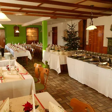 Landgasthof Schutzen 2* Tengen