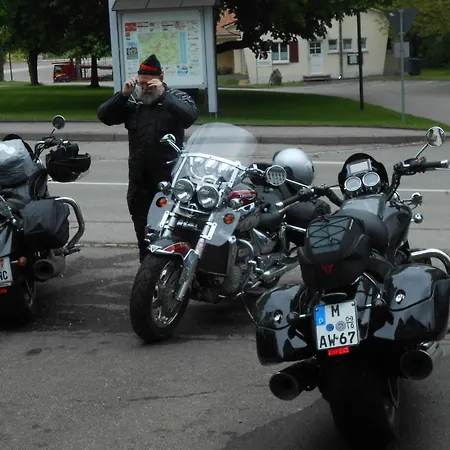 מלון Landgasthof Schutzen